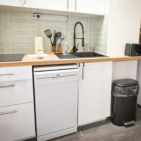 Apartman Jessica - Cozy 1br Ideal For Young Parents Ajaccio