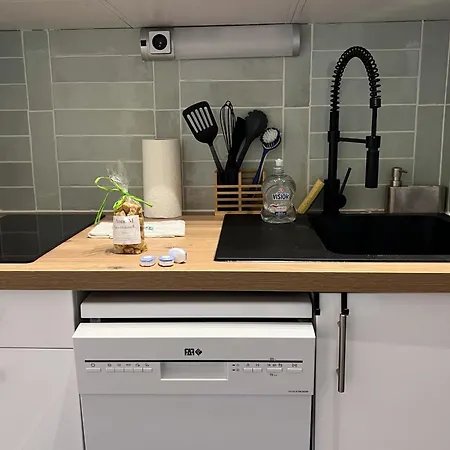 Apartman Jessica - Cozy 1br Ideal For Young Parents Ajaccio