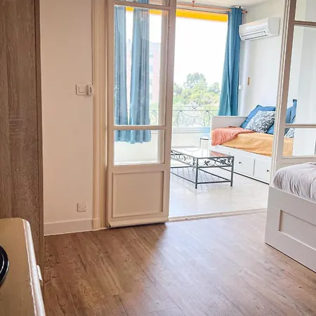 Jessica - Cozy 1br Ideal For Young Parents Apartamento