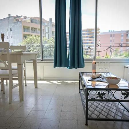 Jessica - Cozy 1br Ideal For Young Parents * Ajaccio (Corsica)